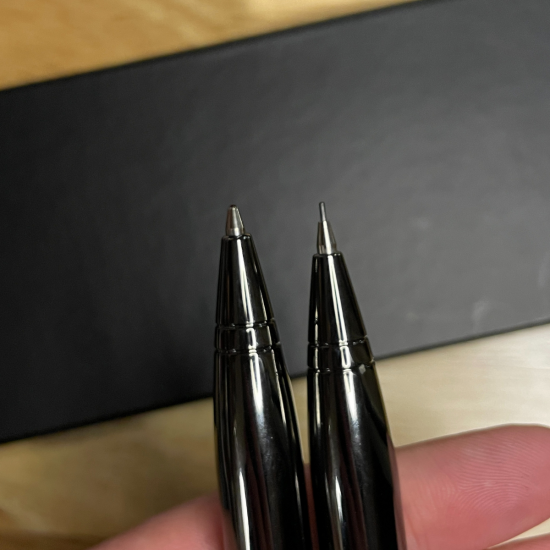 Набір Boeing Carbon Fiber: Ручка та механічний олівець