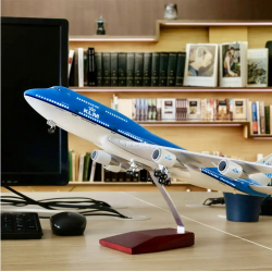 Boeing 747 KLM Aircraft Model (1:130) with Sound and LED Lights