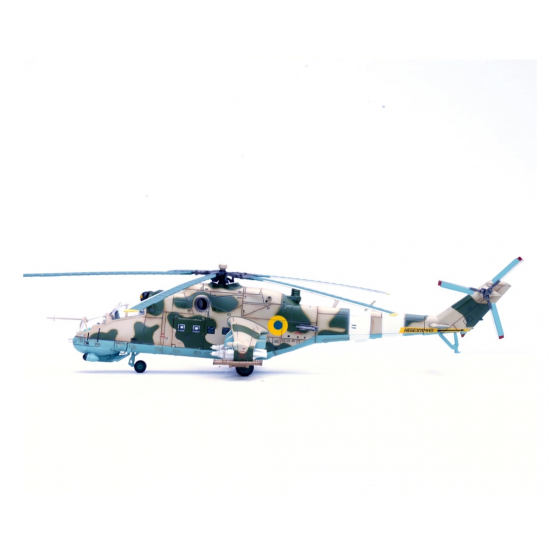 Модель вертольота Мі-24П Повітряних Сил України масштаб 1:72