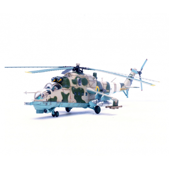 Модель вертольота Мі-24П Повітряних Сил України масштаб 1:72