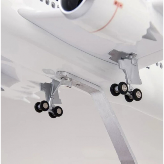 Модель літака Boeing 787 Japan Airlines (1:160) зі звуковою LED-підсвіткою