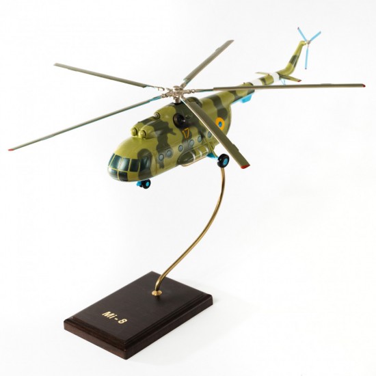 Модель вертолета Ми-8