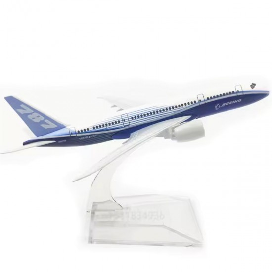 Металлическая модель самолета Boeing 787, масштаб: 1:400 Металлическая модель самолета Boeing 787, масштаб: 1:400