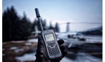 Связь при любых условиях вместе со спутниковым телефоном Iridium Extreme 9575 Связь