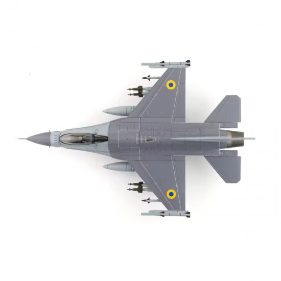 F-16 Ukrainian fighter model UA24-3596 (1:72) F-16 Ukrainian fighter model UA24-3596 (1:72)