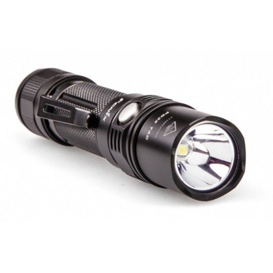 Pilot's flashlight Fenix PD35 Cree XP-L