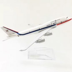 Металева модель літака Boeing 747 Korea, масштаб: 1:400 Металева модель літака Boeing 747 Korea, масштаб: 1:400