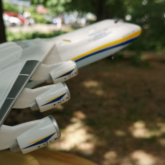 Aircraft model AN-225 MRIA 1:200