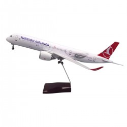Модель самолета Airbus A350 Turkish Airlines (1:160) со звуковой LED-подсветкой  Модель самолета Airbus A350 Turkish Airlines (1:160) со звуковой LED-подсветкой