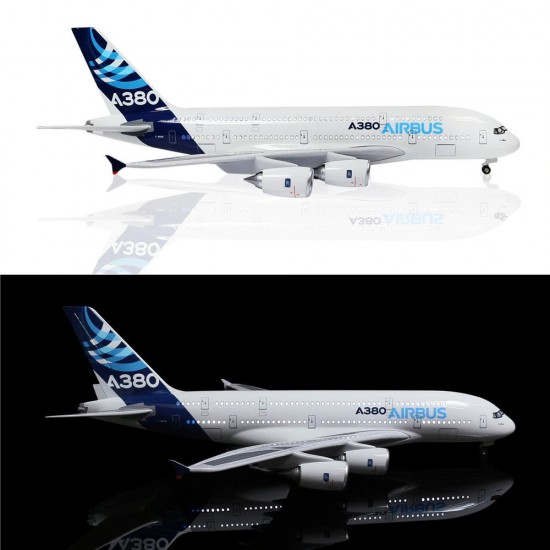Модель самолета Airbus A380 с LED подсветкой