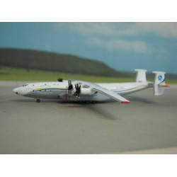 Модель самолёта Ан-22 "Антей" (1:500) Модель самолёта Ан-22 "Антей" (1:500)