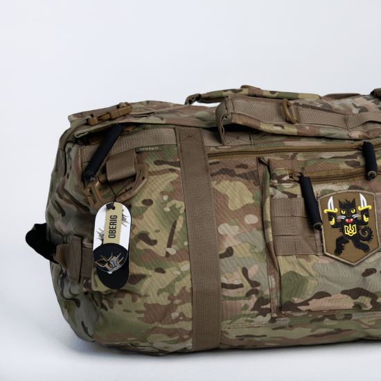 Tactical baul bag   100 liters with a carabiner, multicam