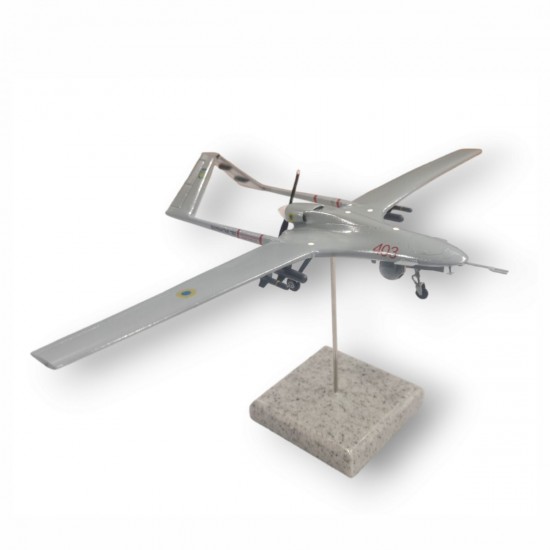 Bayraktar TB2 drone model 1:48