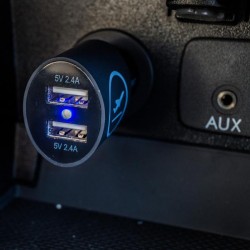 Бортовий зарядний пристрій USB 12-28В RAPID CHARGER DUALMICRO MGF Бортовий зарядний пристрій USB 12-28В RAPID CHARGER DUALMICRO MGF