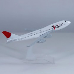 Металева модель літака Boeing 747 Japan, масштаб: 1:400 Металева модель літака Boeing 747 Japan, масштаб: 1:400