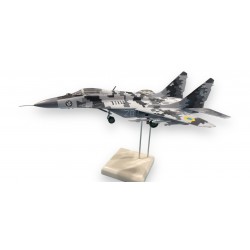 Модель літака МіГ-29 “Привид Києва [AL7202] 1:72