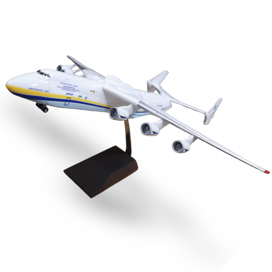 Aircraft model AN-225 MRIA 1:200
