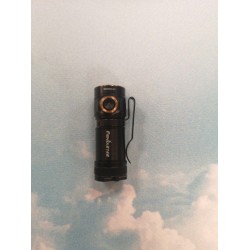 Ліхтар ручний Fenix E18R Cree XP-L HI LED Ліхтар ручний Fenix E18R Cree XP-L HI LED