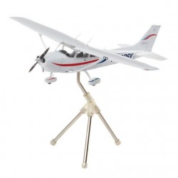 Модель самолета Cessna 172 Skyhawk 2021 Limited Edition Sporty’s 1:72 Модель самолета Cessna 172 Skyhawk 2021 Limited Edition Sporty’s 1:72