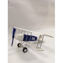 Самолет-биплан бело-синий с номером 76
