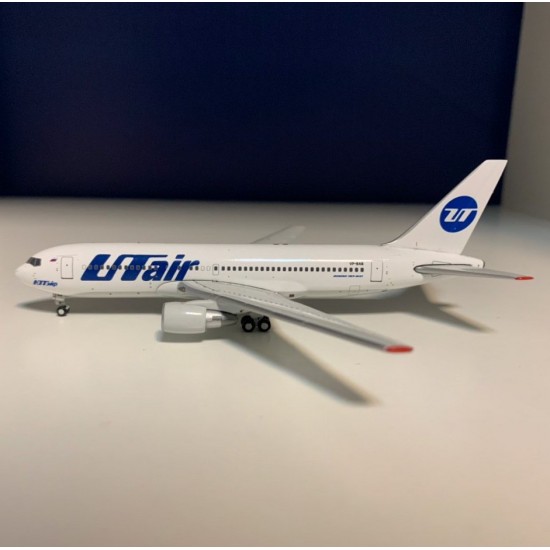 Model of BOEING 767-200 UTAIR