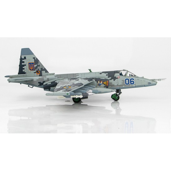 Модель літака Сухой Су-25М1 Масштаб 1:72