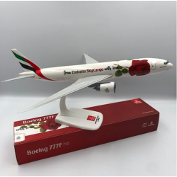 Boeing 777-200F Emirates SkyCargo "Valentine Rose" A6-EFL 1:200 Herpa