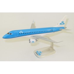 Модель самолета EMBRAER ERJ175 KLM CITYHOPPER PH-EXU Модель самолета EMBRAER ERJ175 KLM CITYHOPPER PH-EXU