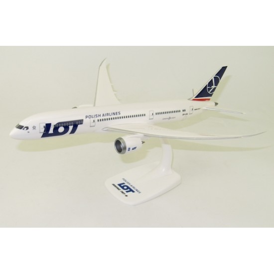 Модель самолета BOEING 787-9 LOT POLISH AIRLINES SP-LSA OFFICIAL AIRLINE PROMO BOX 1:200