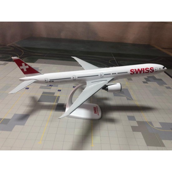 Модель самолета BOEING 777-300ER SWISS HB-JNB 1:200