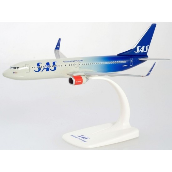 Модель самолета BOEING 737-800 SAS 70 YEARS 1:200