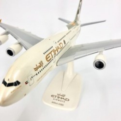Модель самолета Airbus A380 Etihad Airways A6-APA 1:250 Модель самолета Airbus A380 Etihad Airways A6-APA 1:250