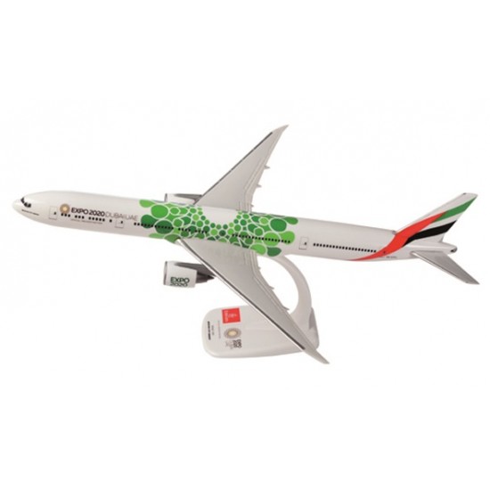 Модель самолета Boeing 777-300 Emirates Expo 2020 Dubai UAE, Green 1:200