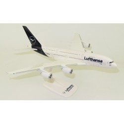 Модель самолета AIRBUS A380 LUFTHANSA 1:250 Модель самолета AIRBUS A380 LUFTHANSA 1:250