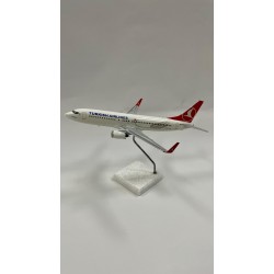 Модель самолета Boeing 737-800 Turkish Airlines TC-JVJ 1:200 Модель самолета Boeing 737-800 Turkish Airlines TC-JVJ 1:200