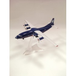 Модель самолета Ан-12 Український Авіаційний Альянс 1:200 Модель самолета Ан-12 Український Авіаційний Альянс 1:200