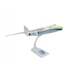 Модель літака Ан-124 "Руслан" 1:400