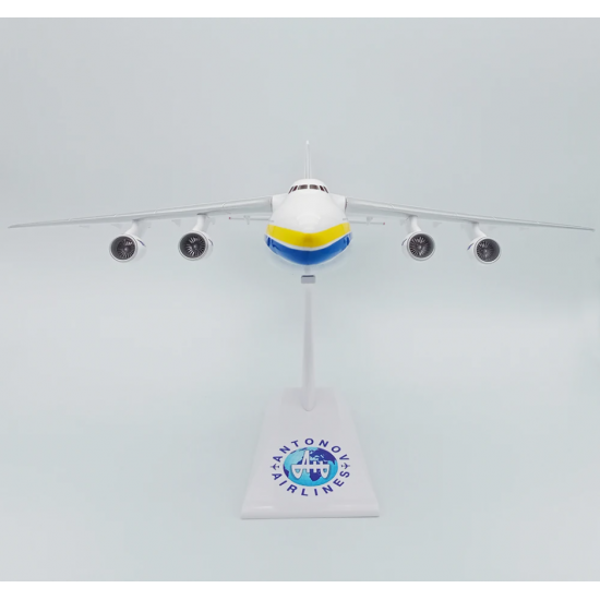 Модель літака Ан-124 "Руслан" 1:400