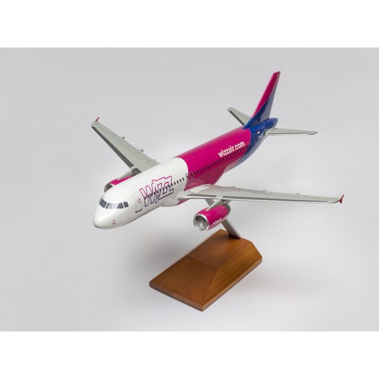 Модель самолета Airbus A320 Wizz Air