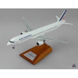 Модель самолета Airbus A321 Air France Модель самолета Airbus A321 Air France
