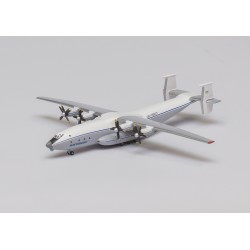 Модель самолета Антонов Ан-22 Антей Модель самолета Антонов Ан-22 Антей