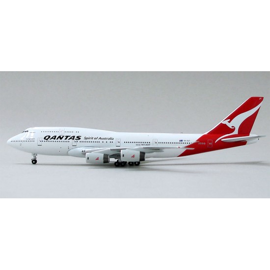 Модель самолета Boeing 747-400 Qantas One World