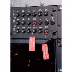 Выключатель автоматической блокировки Remove Before Flight Выключатель автоматической блокировки Remove Before Flight